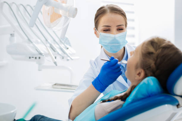 Best Tooth Extraction  in Lewistown, IL